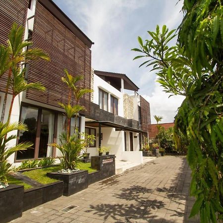 Kuta Ardenia Residence Kuta Lombok Exterior foto